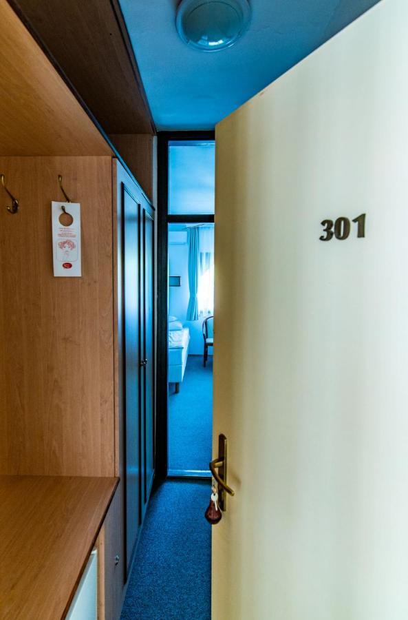 Hotel Jogar Balatonföldvár Dış mekan fotoğraf