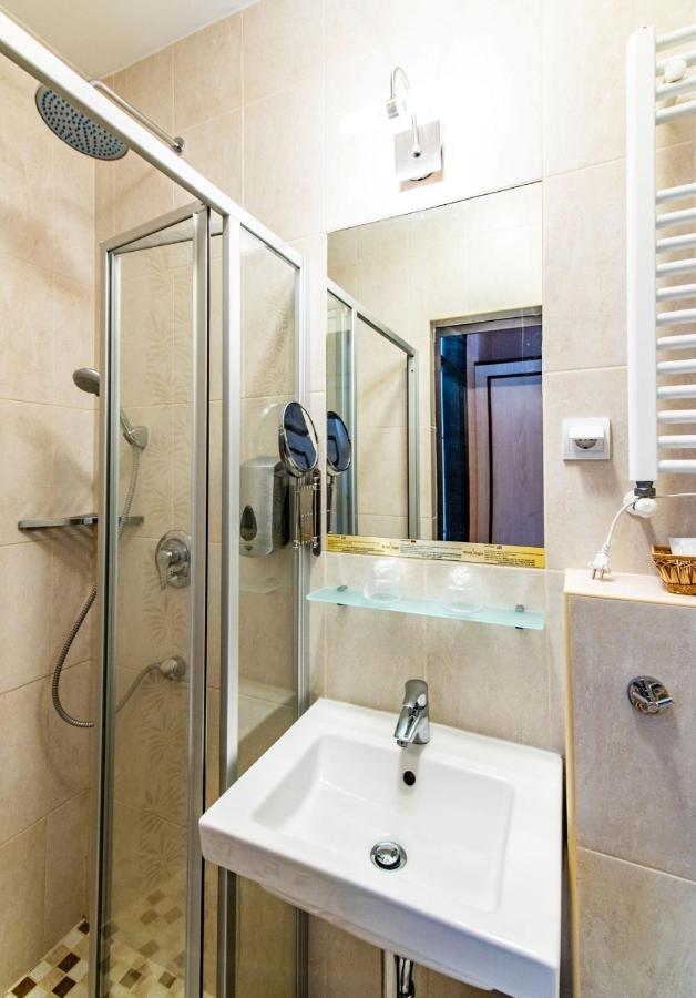 Hotel Jogar Balatonföldvár Dış mekan fotoğraf
